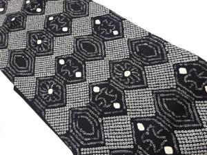 絞り菱に菊・幾何学模様名古屋帯